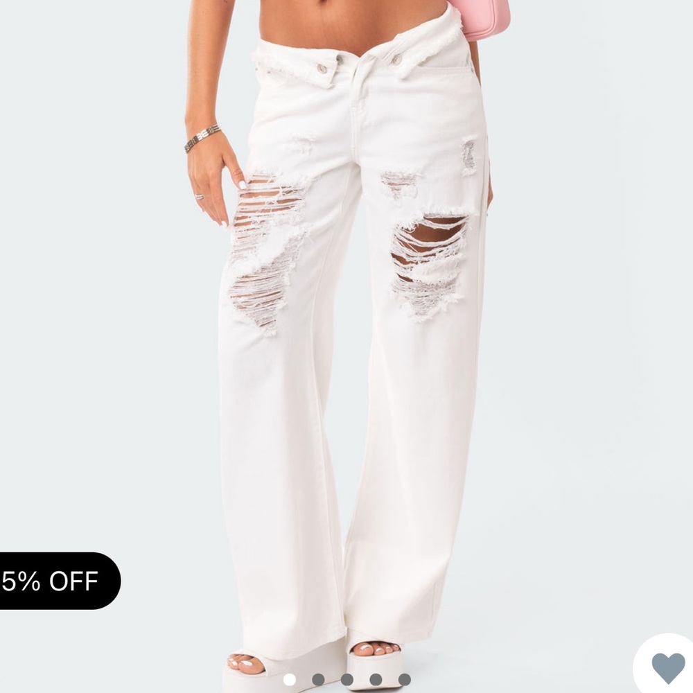 Low rise jeans